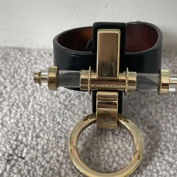 GIVENCHY OBSIDIAN  LUXURY STATEMENT BRACELET WOW FACTOR!!! A MASTERPIECE  💥 - Picture 5 of 9